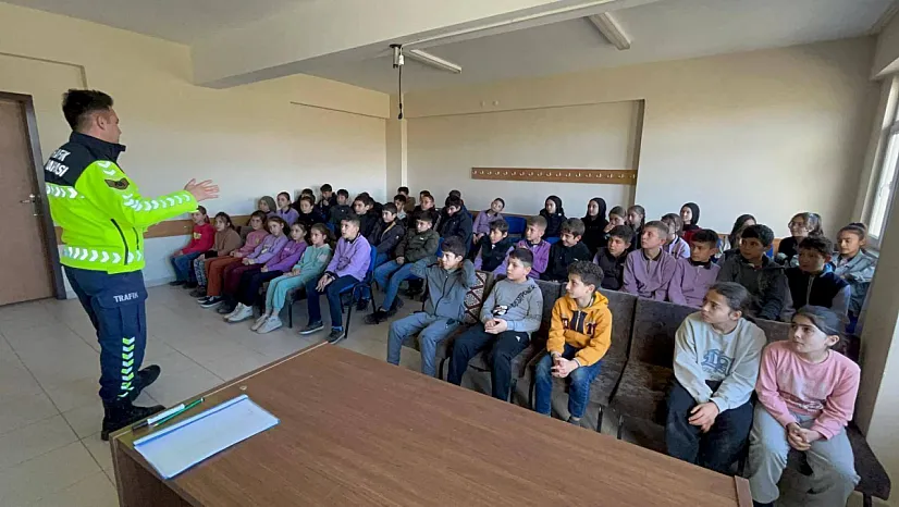 Afyon'da 6 İlçede Dikkat Çeken Eğitim