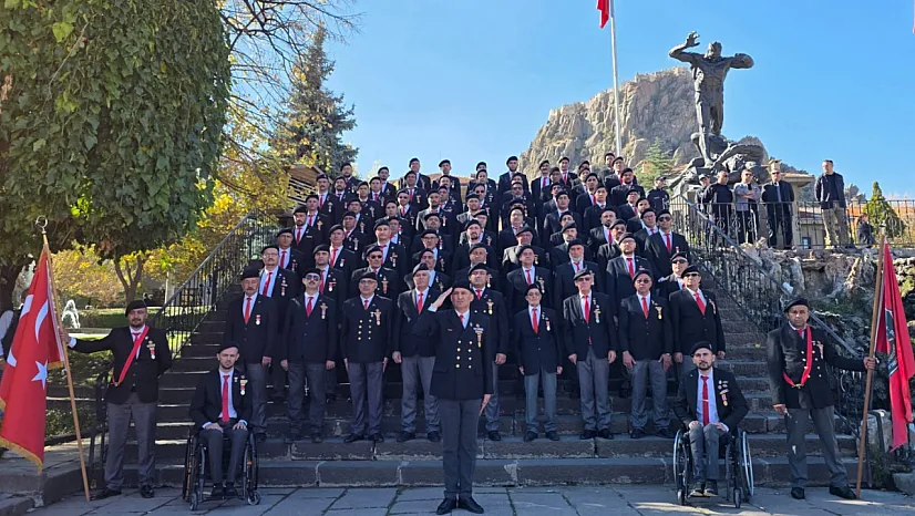 Afyon'daki Şehit Aileleri ve Gaziler Haykırdı: Sabrımızı Zorlamayın