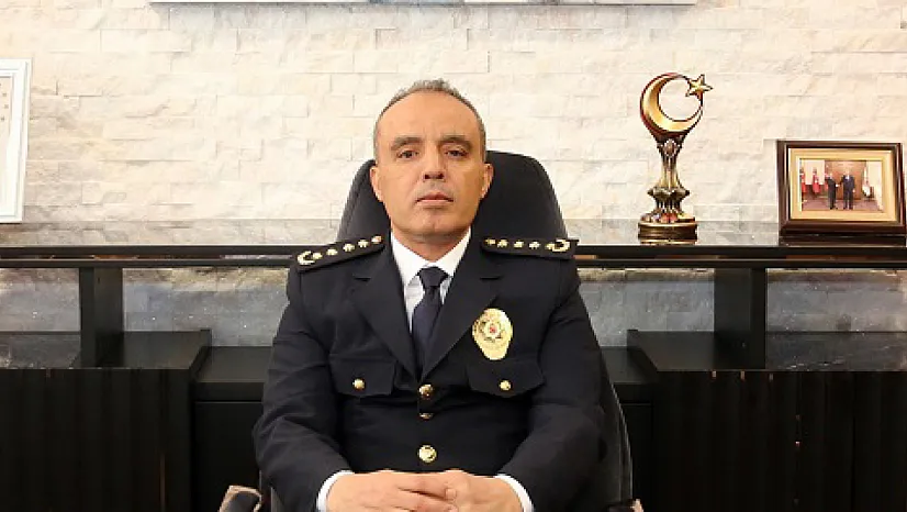 Afyon Emniyet Müdüründen Zarif 14 Mart Jesti!
