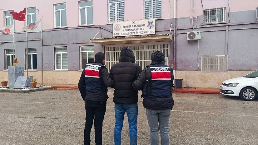 Afyonkarahisar'da Jandarma Devriyeleri 34 Kişi Yakaladı