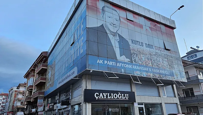 AK Parti İl Başkanlığı: Saldırı Girişimini Kınıyoruz