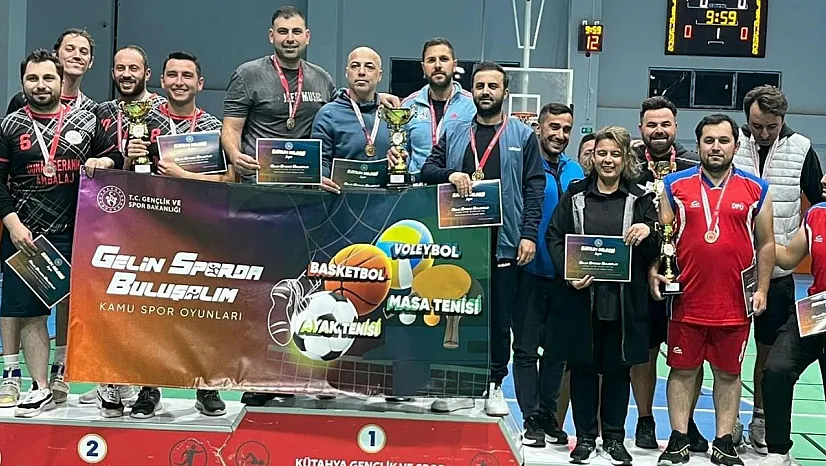 Altıntaş MEM Takımı Kurumlararası Basketbol Turnuvasında Kütahya Birincisi