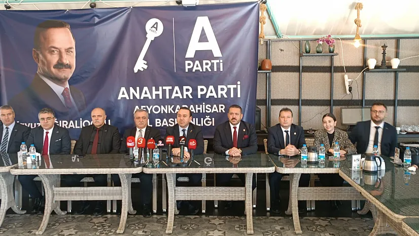 Anahtar Parti: Türkiye'de 2002 yılı sosyolojisi var