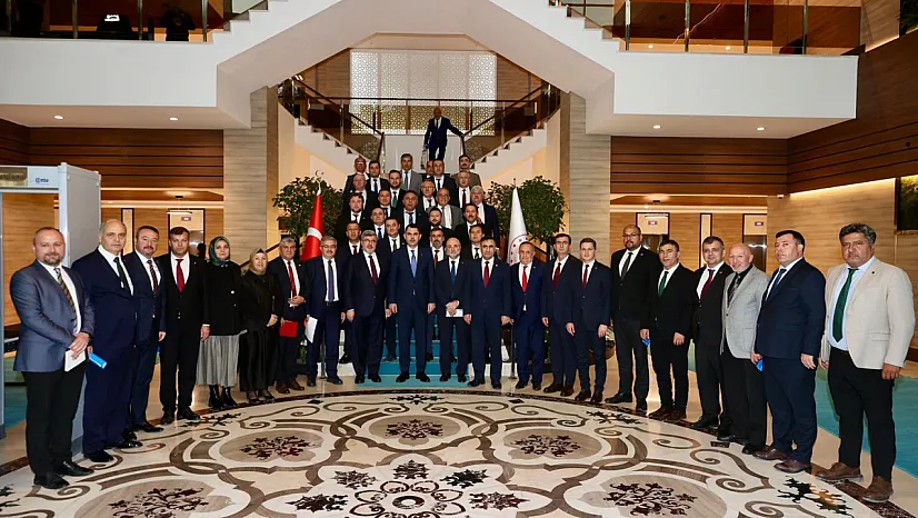 Bakan Kurum'a Afyonkarahisar Dosyası Sunuldu! Hangi Projeler Masada?