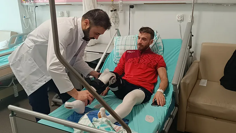 Başarılı Futbolcuya Başarılı Ameliyat
