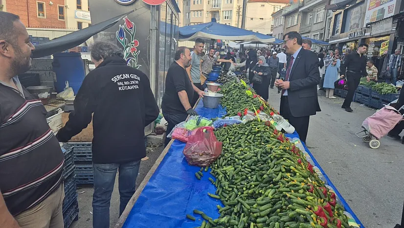 Başkan Eyüp Kahveci'den Pazar Ziyareti