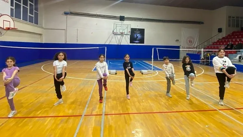 Bilecik'te Badminton Antrenmanları Yoğun Tempoda Devam Ediyor
