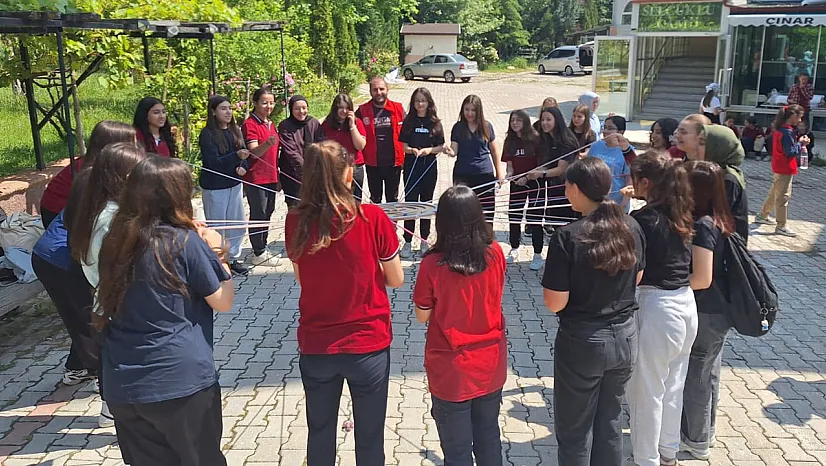 ÇEDES Yıl Sonu Şenliği Yapıldı