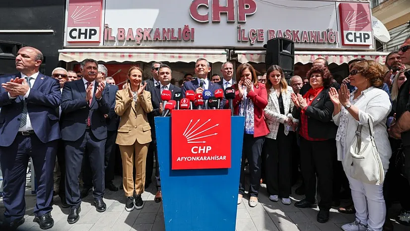Chp Lideri Özel, Kocatepe'ye Yürüyecek