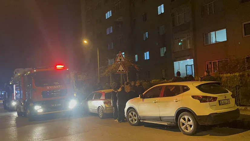 Eskişehir'de Yangın Paniği: 2 Kişi Dumandan Etkilendi