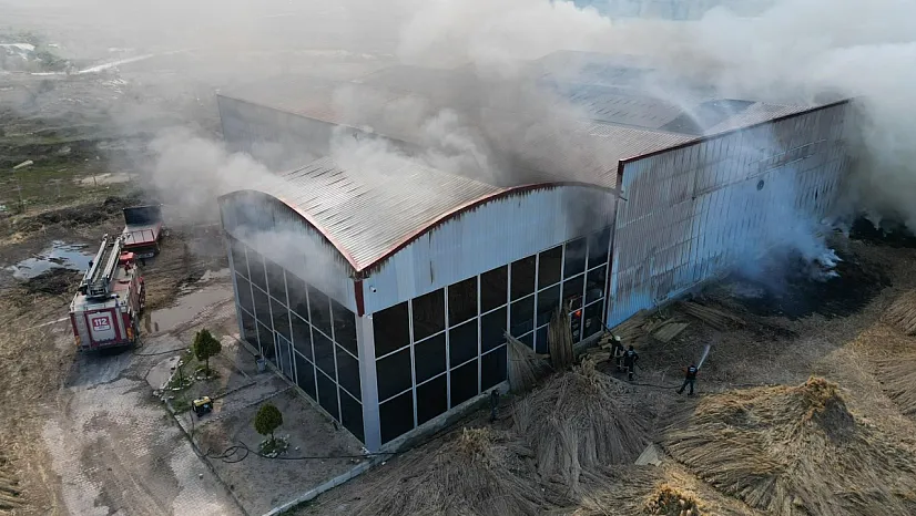Fabrika Yangını Kontrol Altına Alındı