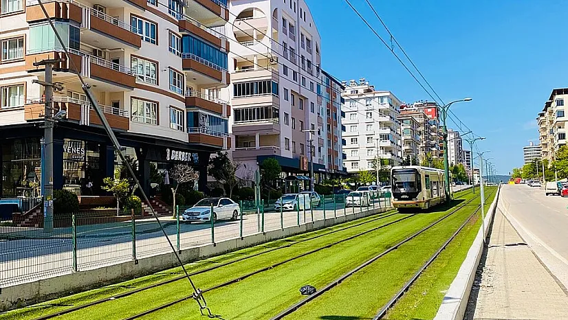 Gaziantep'te Yeni Tramvayların Rengini Vatandaşlar Belirleyecek