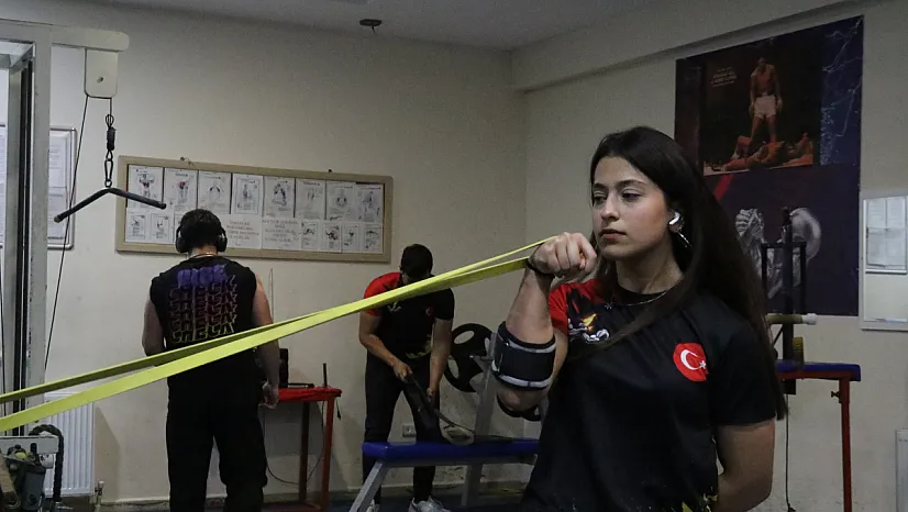 Hoca Ve Öğrencisinden Çifte Şampiyonluk