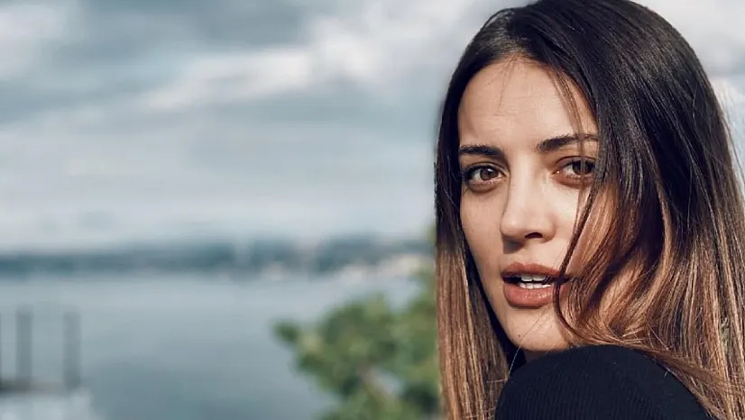 İrem Sak Nasıl Ünlü Oldu?