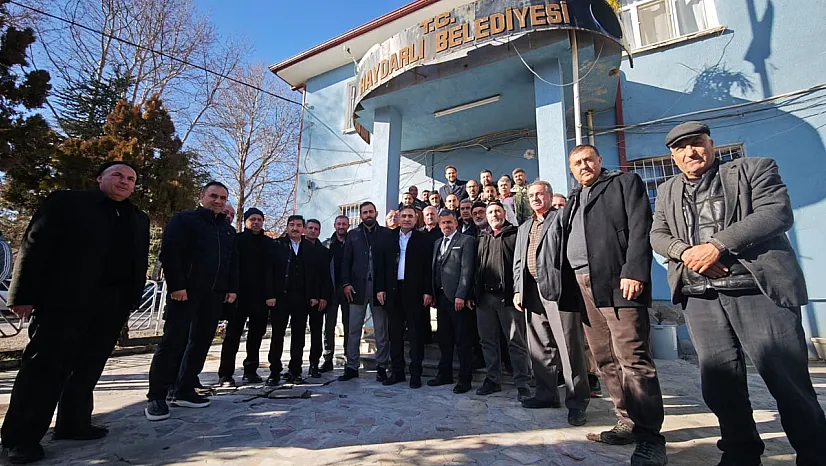 'İşe Alımlarda Para Talebi CHP'deki Zihniyeti Ortaya Koymaktadır'