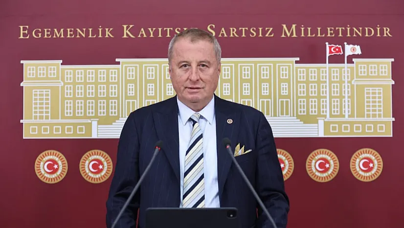 İYİ Parti Afyonkarahisar'da Gurur Günü: Hakan Olgun En Beğenilen Vekiller Listesinde!