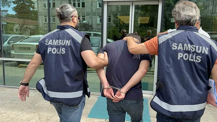 Kimlik Bilgileriniz Suç Örgütünün Elinde Dediler, 1,5 Milyon Lirasını Aldılar