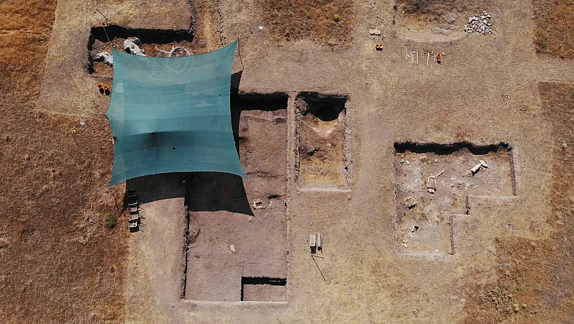 Küllüoba Höyüğü'ndeki Mezarlık Alanda Yapılan Arkeolojik Çalışmaların İlginç Sonuçları