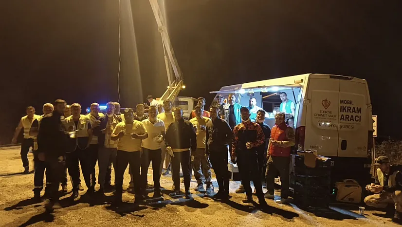 Kütahya İl Müftülüğü'nden Orman Yangınına Destek