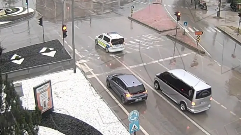Minik Kız Polis Eskortuyla Hastaneye Yetiştirildi!