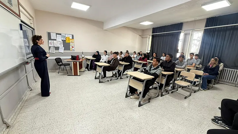 Öğrenerek, Üreterek, Deneyim Kazanıyorlar