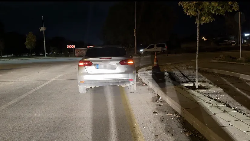 Pencere Almaya Gitti, Aracından Uyuşturucu Çıktı, 200 Bin Tl De Ceza Yedi