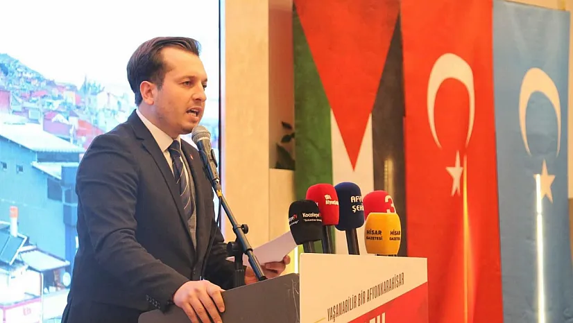 Saadet Partisi İl Başkanı'ndan 'Bayrak Saldırısına' Sert Tepki