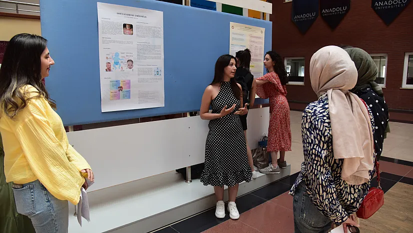 SBF'den 'Dudak Damak Yarıkları Ve Kraniyofasiyel Anomaliler Poster Sunum' Etkinliği