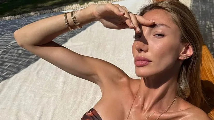 Şevval Şahin, İngiltere'yi Mesken Mi Tuttu?