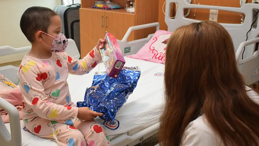 Üniversiteli Öğrencilerden Lösemili Çocuklara Moral