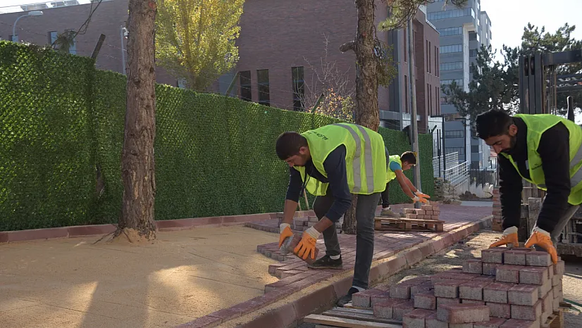 Yeni Cadde Ve Sokaklar Ulaşıma Açılıyor, Kaldırımlar Yenileniyor