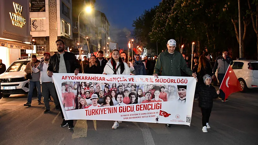 19 Mayıs Coşkusu Gençlik Yürüyüşü İle Başladı