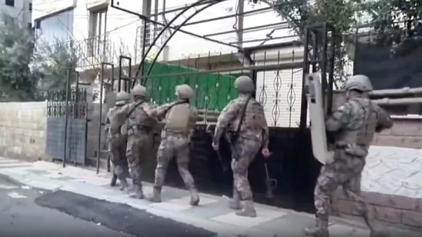 56 İlde DEAŞ Operasyonu: Afyon Dahil 525 Gözaltı