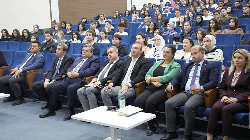 AFSÜ Öğrencileri Taleplerini Rektör'e İletti!