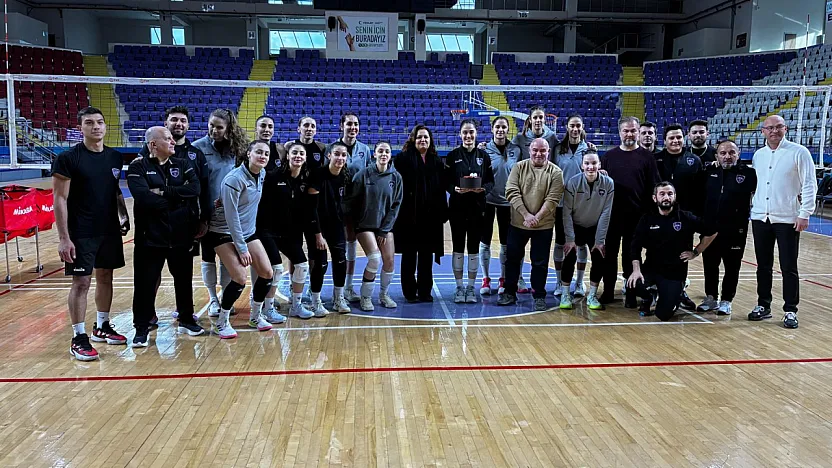 Afyon Belediye YÜNTAŞ'ta hedef Sultanlar Ligi