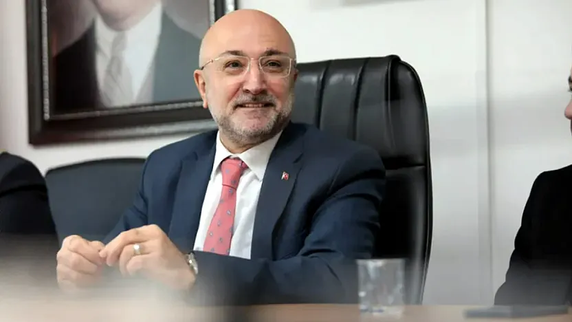 Afyon Belediyesi 387 Kişi Değil, 1067 Kişi İşe Aldı