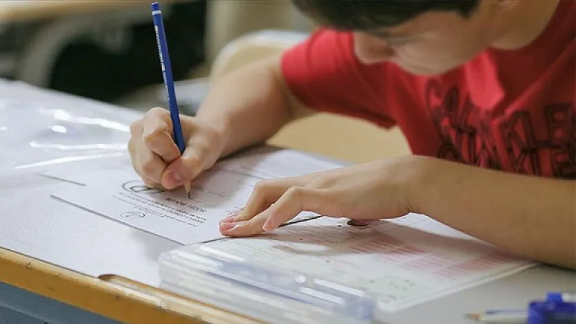 Afyon, Bir Kez Daha Rüştünü İspatladı… LGS Sonuçları Gururlandırdı