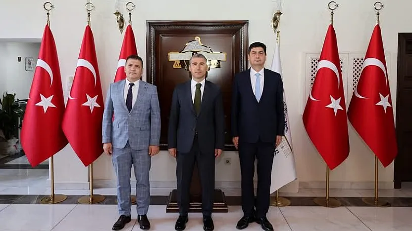 Afyon'da 3 Önemli İsim Vali Aktaş'ın Makamında