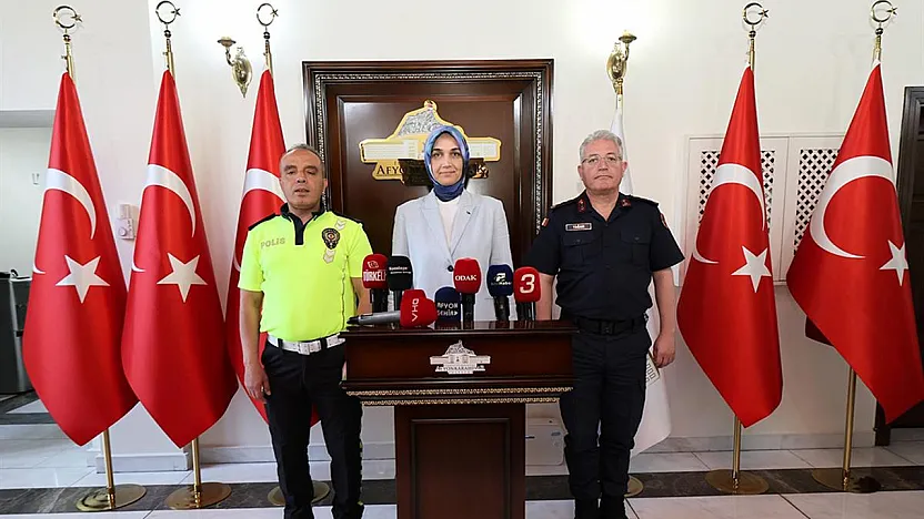 Afyon'da 4 Bin Üzerinde Personelle Teyakkuz