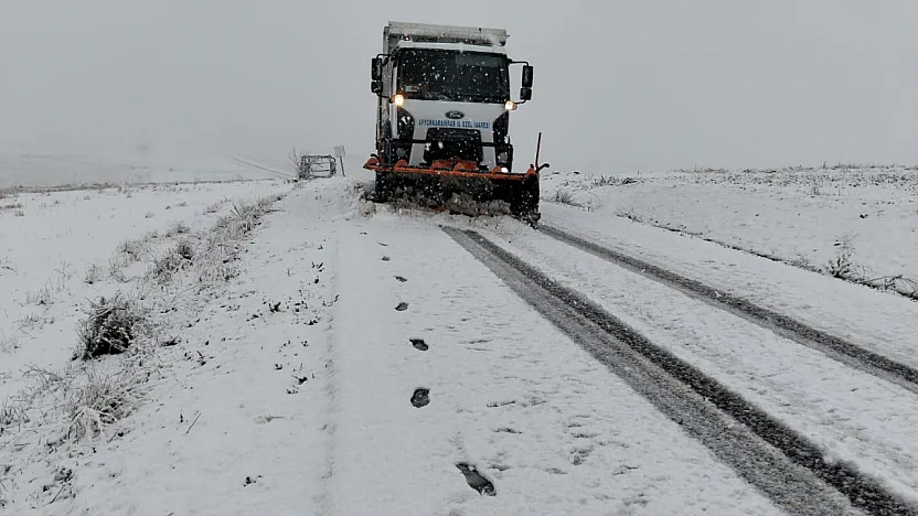 Afyon'da Ana ve Köy Yolları Açık