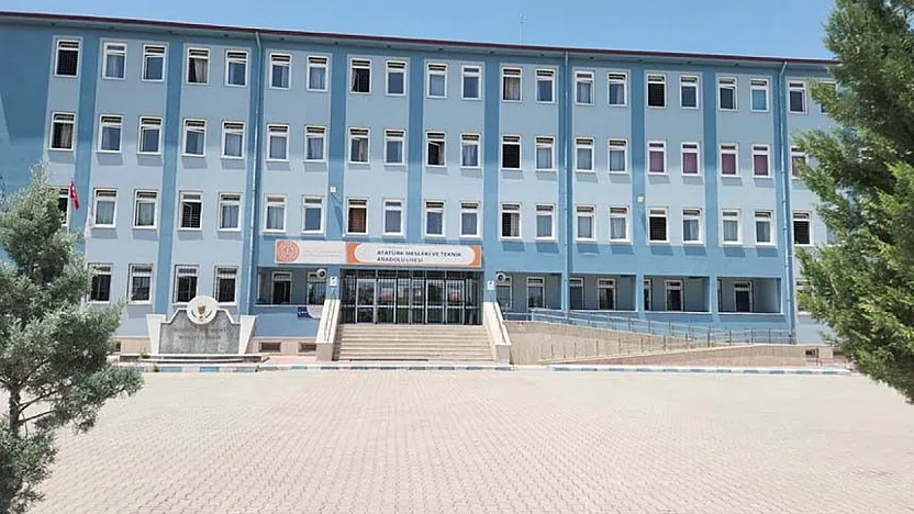 Afyon'da Bir İlk: Hasta ve Yaşlı Bakımı İçin Açık Lise Açıldı!