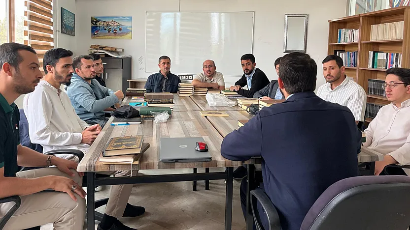 Afyon'da Din Görevlilerine Yoğun Eğitim Programı Başladı