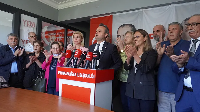 Afyon'da Faruk Duha Erhan, 'İktidar' Hedefi İle Adaylığını Açıkladı