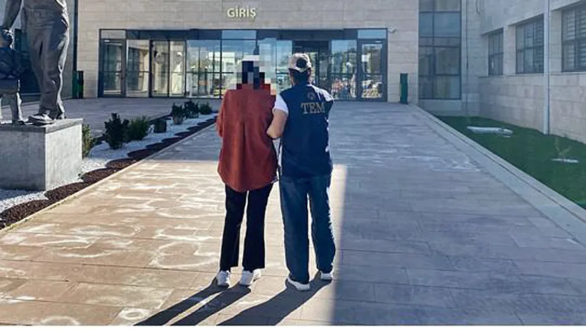 Afyon'da FETÖ'nün 'Bayan Yapılanması' Üyesi Yakalandı!