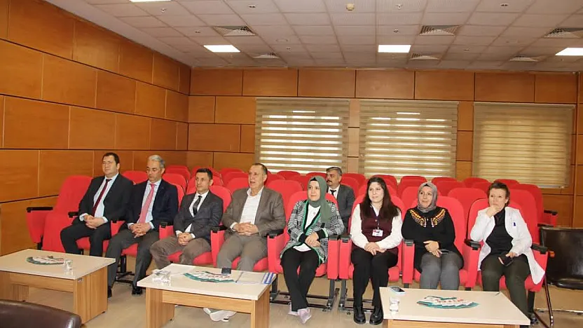 Afyon'da Hasta Memnuniyeti İçin Önemli Buluşma