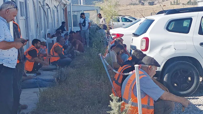 Afyon'da Hızlı Tren Şantiyesi'nde Grev