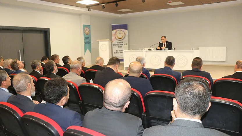 Afyon'da İlçe Müdürleriyle Kritik Değerlendirme