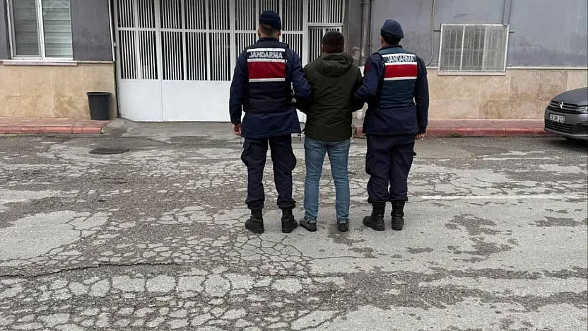 Afyon'da Jandarma 1 Haftada 42 Kişi Yakaladı