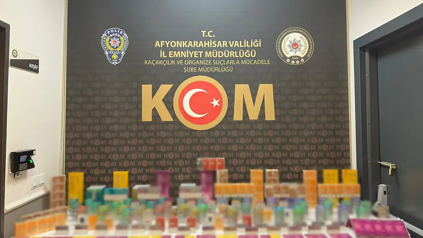 Afyon'da Kaçak Sigara Operasyonu: 267 Paket Ele Geçirildi