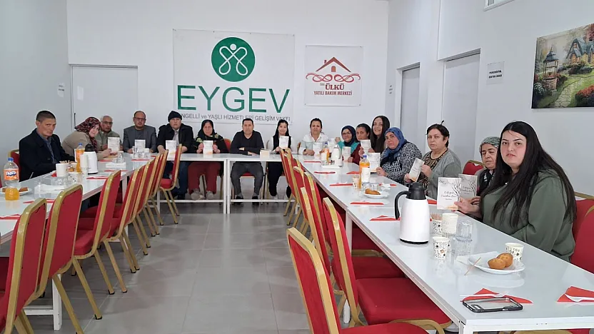 Afyon'da Kalplere Dokunan Etkinlik